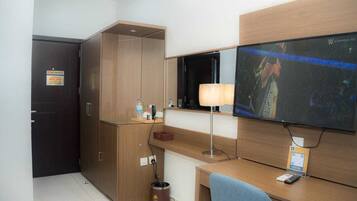 Enkeltrom – deluxe, 1 kingsize-seng, ikke-røyk, badekar | Innvendig