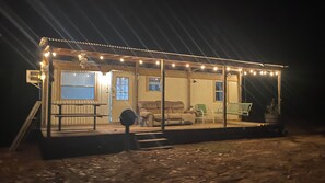 Terrace/patio - Cozy 1-bedroom cabin in marvelous Carriere with AC (Carriere)