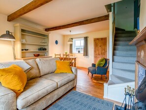 Living area - Beacon Cottage (Ilkley)