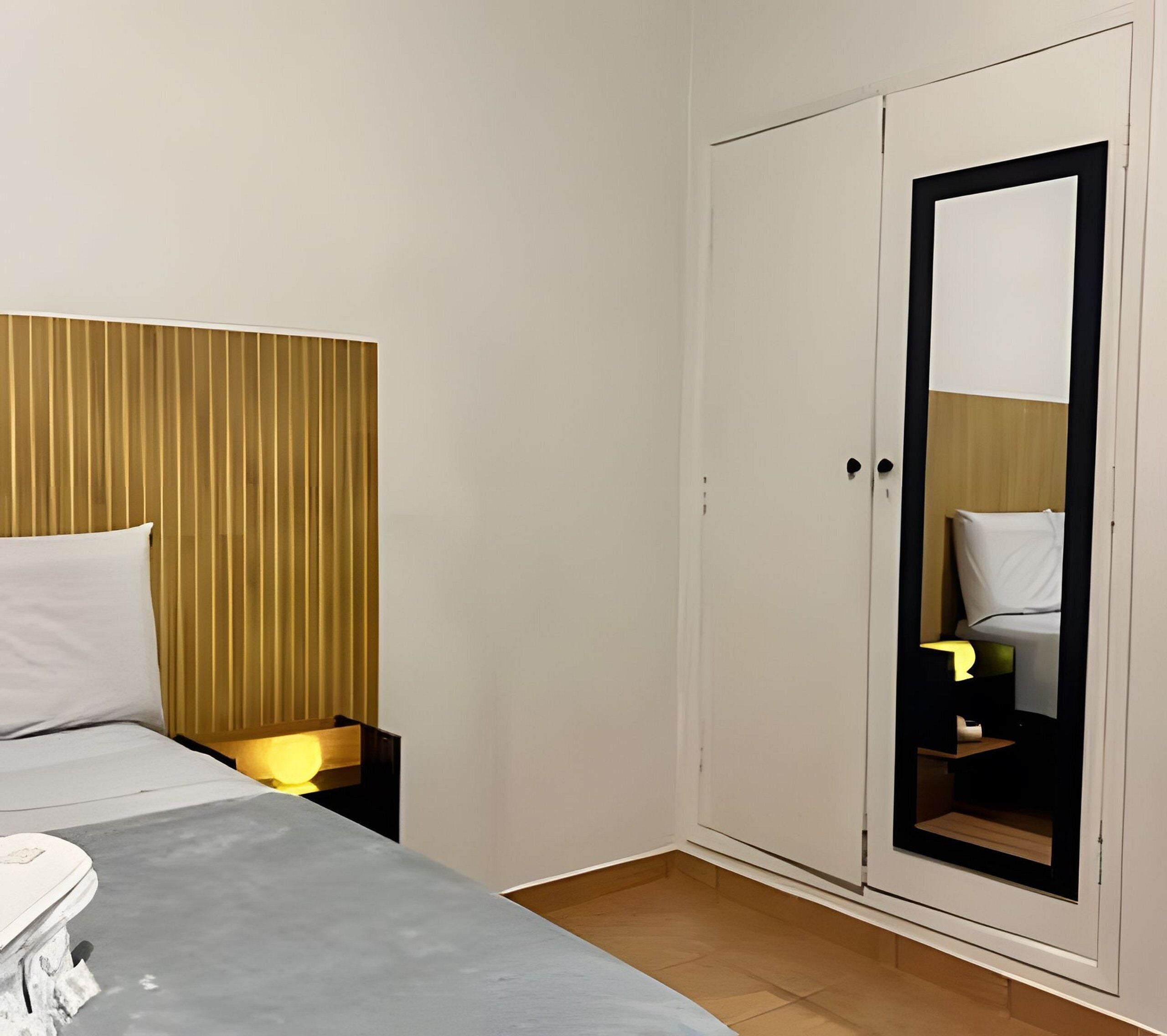 Basic Apartment | Iron/ironing board, free WiFi