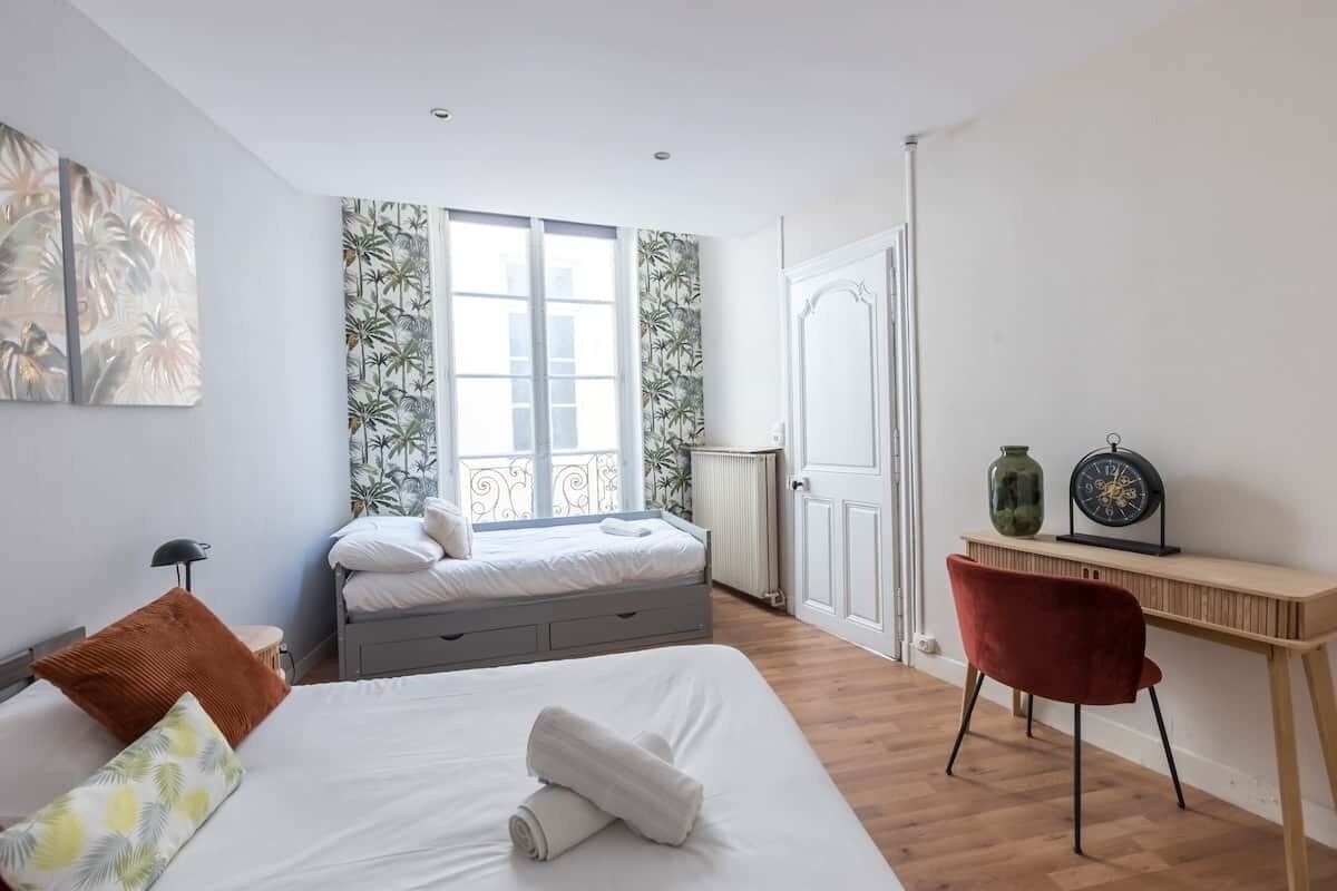 8 chambres, bureau, fer et planche à repasser, Wi-Fi gratuit