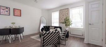 Lush 2 Bed Home I Free Parking I Near Chatham Dock