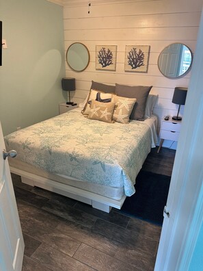 1 habitación, tabla de planchar con plancha, wifi y ropa de cama 