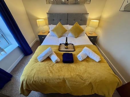 Cottage | 2 bedrooms, individually decorated, individually furnished, free WiFi. 5 The Old Coach House