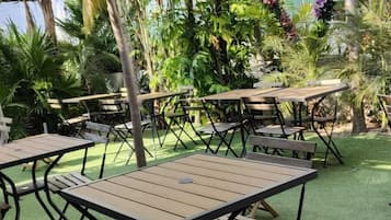 Espace de banquet à l’extérieur