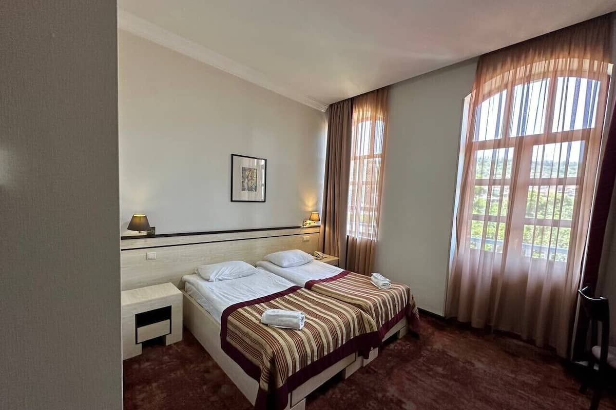 Deluxe Double Room, Balcony, River View | Desk, free WiFi