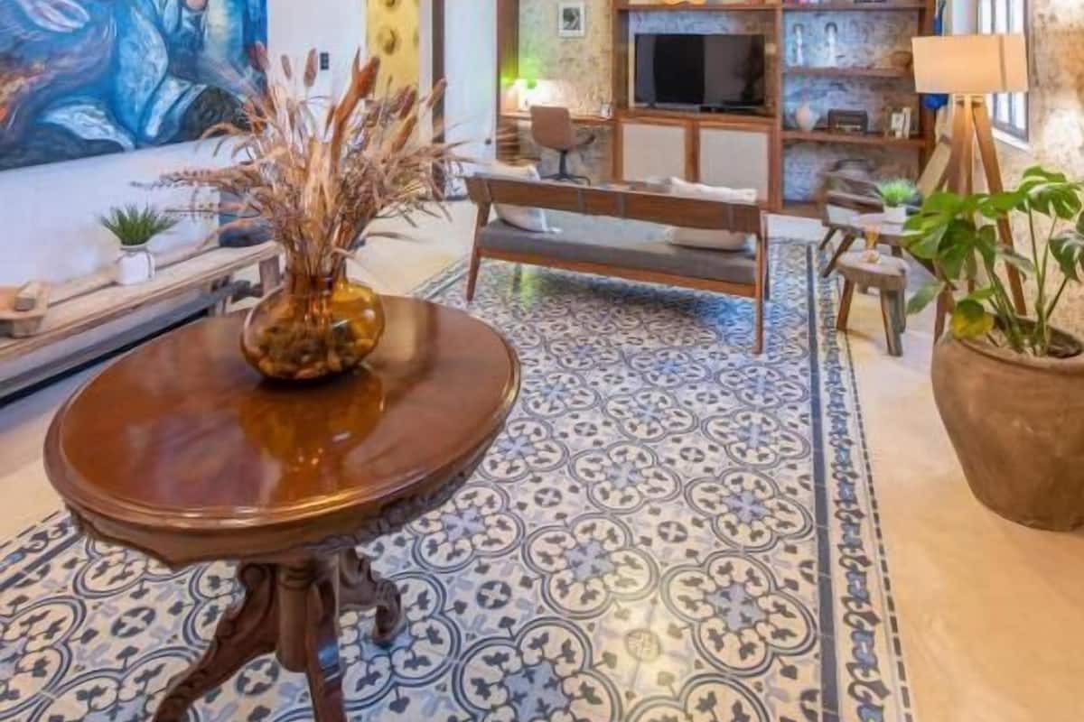 Family House, 2 Bedrooms, Private Pool | Living area | Flat-screen TV