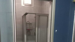 Uklassifisert bilde, 2 av 6, knapp