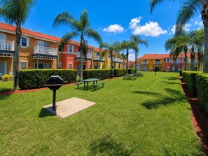 Outdoor dining - Unilimited Fun 6 (17) 3 BED 3 BATH (Kissimmee)