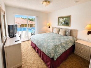3 bedrooms, WiFi - Kissimmee Value Townhouse w/ Direct Pool Access (Kissimmee)