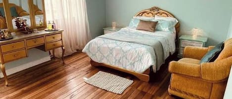 Internet, bed sheets