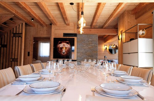 Chalet 14p - Jacuzzi - Lift - Sport - 300m from the slopes - Centre les 2 Alpes