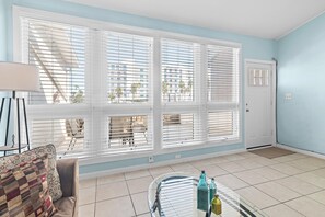House, Multiple Beds (Emerald Breeze) | Living area - Emerald Breeze (Destin)