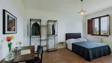 Classic Room, Hill View | Free WiFi