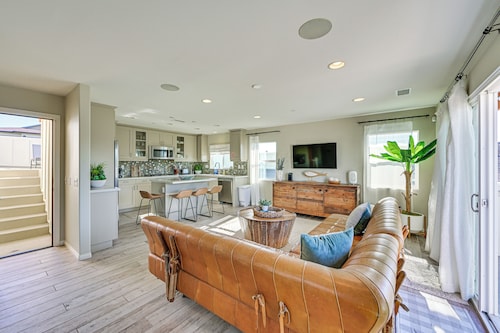 1 Mi to Beach! San Clemente Gem w/ Rooftop Patios