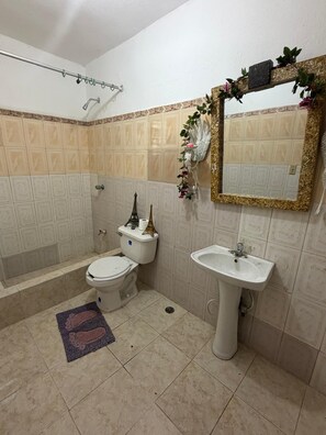 Håndklæder, Sæbe, Toiletpapir