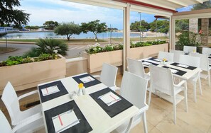 Dining - Nice apartment in Umag with outdoor swimming pool (Umag)