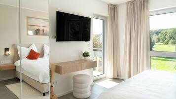 Coffres-forts dans les chambres, fer et planche à repasser