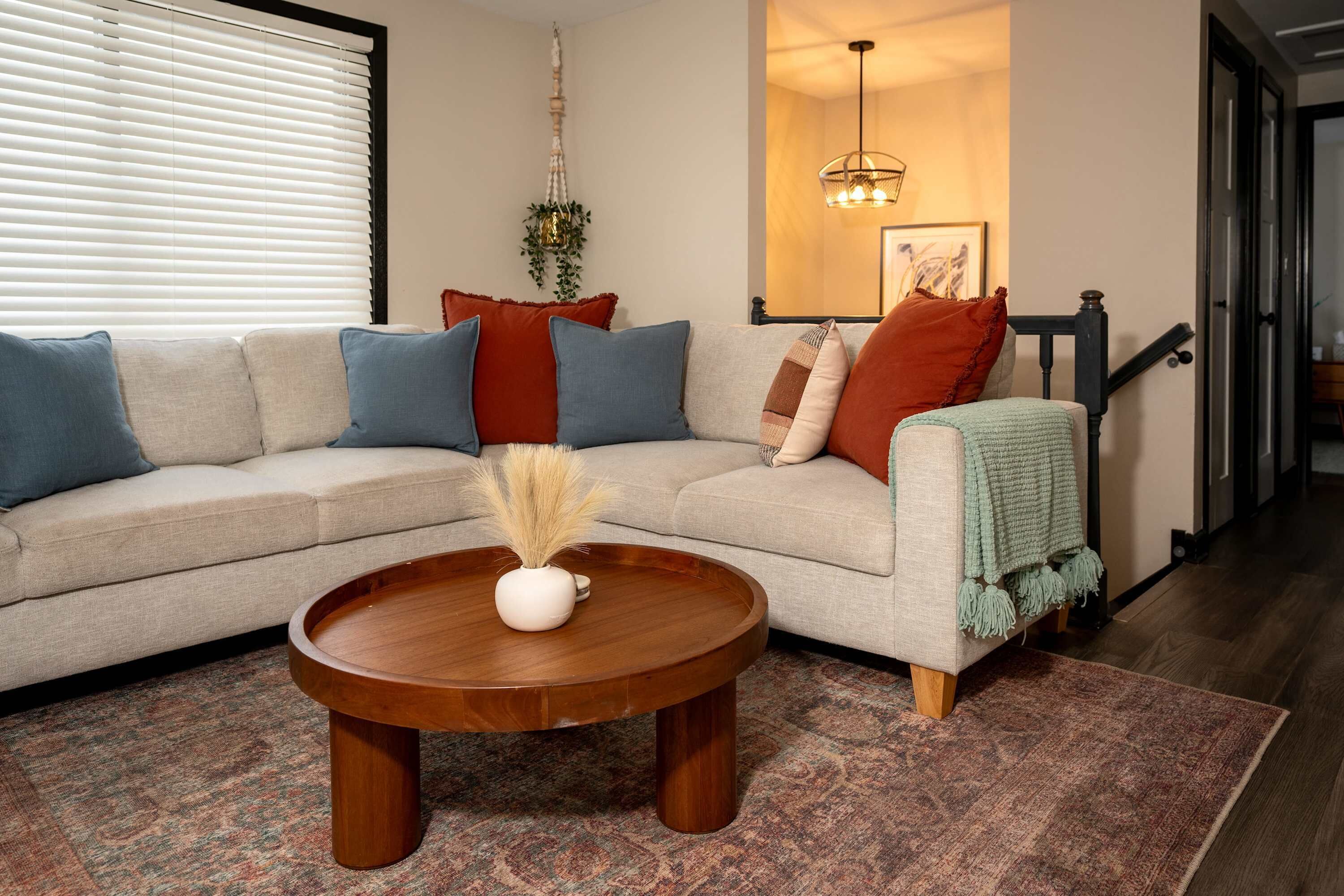 House, Multiple Beds, Hot Tub, Garden View (August Inn) | Living area