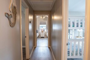 アイロン / アイロン台、インターネット、ベッドシーツ