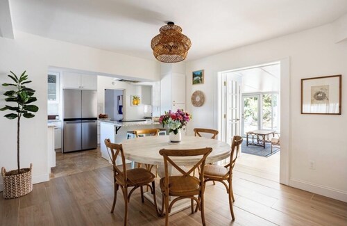 Beach house just minutes to Clearwater beach!