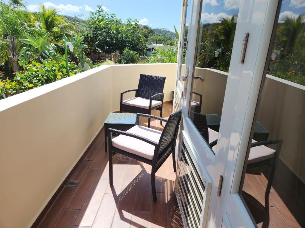 Superior Suite, Pool View