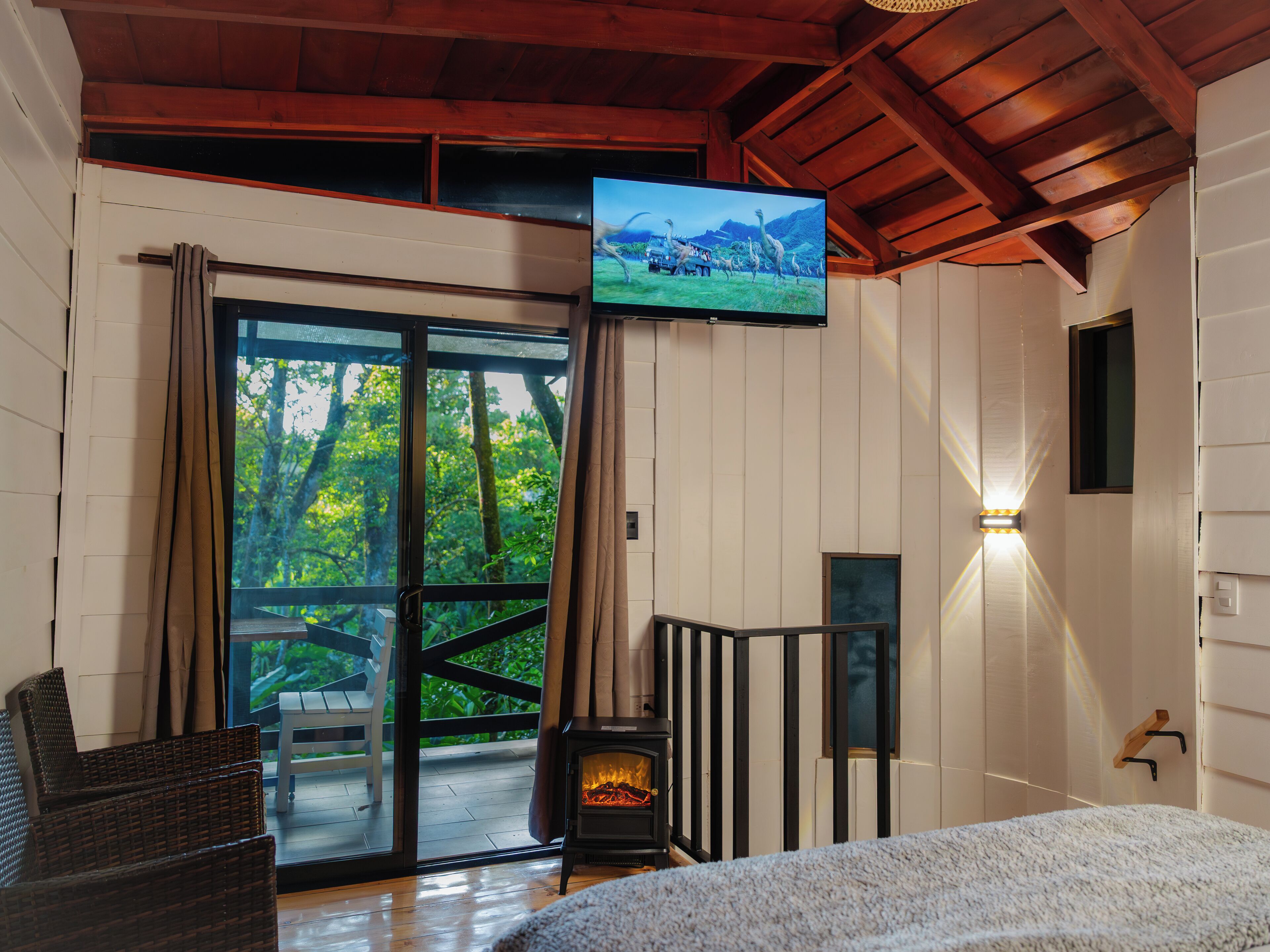 Villa, balcon, vue sur le jardin | Bureau, espace de travail pour ordinateurs portables