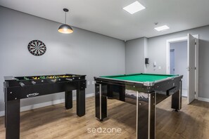 Basic Apartment | Games room - Studio w/ Balcony 850 m From the Subway Msz0504 (São Paulo)