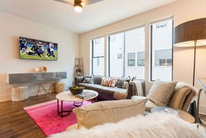 Télévision, espaces bureaux