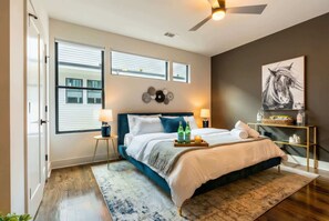 4 chambres, bureau, fer et planche à repasser, Wi-Fi