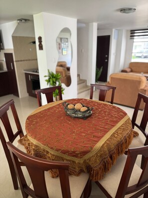 Interior - Casa luA /Private Jacuzzi (Baños de Agua Santa)