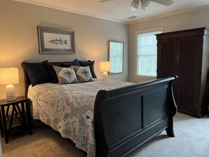 مكواة/لوح كي وواي فاي وملاءات أسرّة