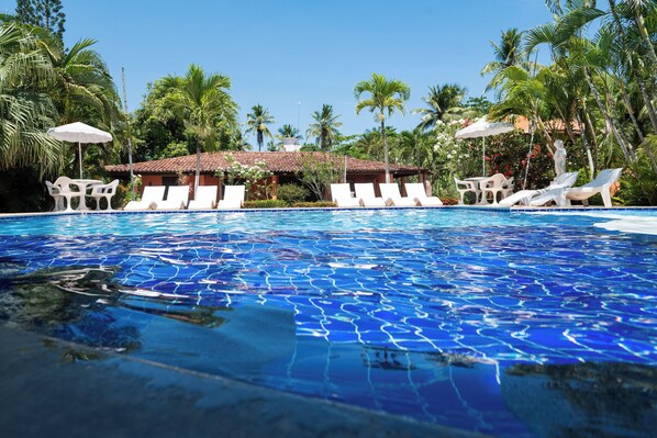 Pool - Private paradise next to Guarajuba - Monte Gordo (Monte Gordo)