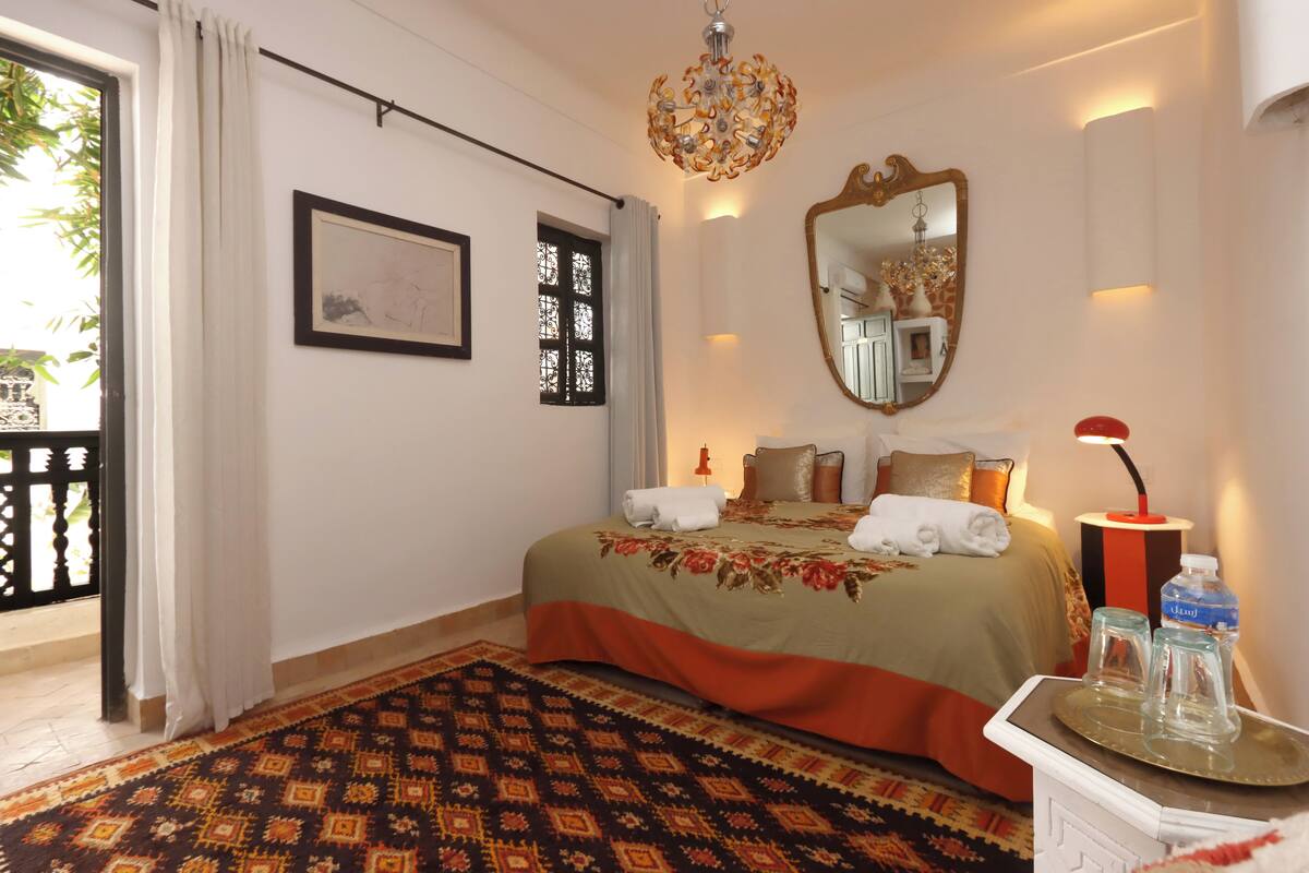 Deluxe Double Room | In-room safe, blackout drapes, WiFi (free)