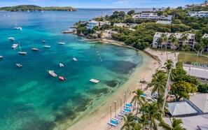 On the beach - Beachfront, Balcony, Pool, Gym, Ocean Views (St. Thomas)