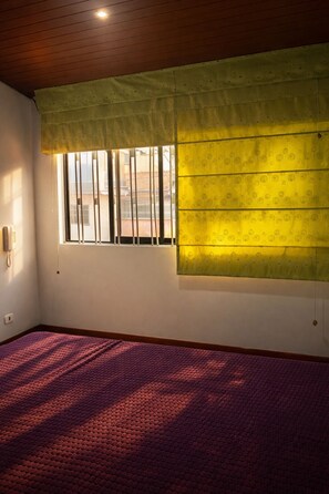 Doppia Basic, vista città | Interni