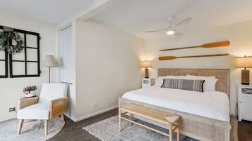 Bügeleisen/Bügelbrett, kostenloses WLAN, Bettwäsche