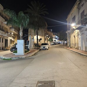 Property grounds - Hakuna Matata - Cozy Shelter Two Steps from the Beach (Terrasini)