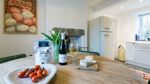 Dining - Lon Las - sleeps 4 guests  in 2 bedrooms (Nefyn)
