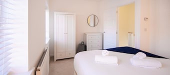 Fantastic House - Near Kempston Town Centre