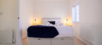 Fantastic House - Near Kempston Town Centre