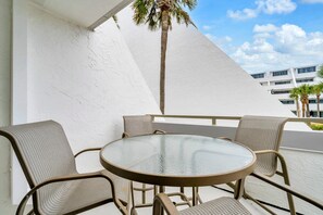 Apartment, Mehrere Betten (Aegean 209) | Speisen im Freien