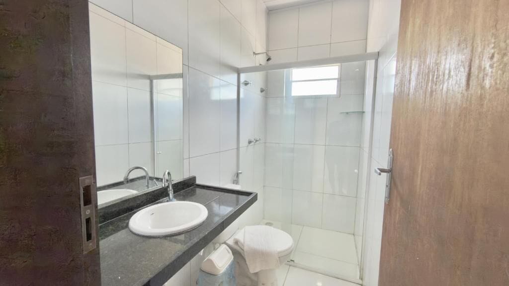Apartamento família, 2 quartos | Banheiro