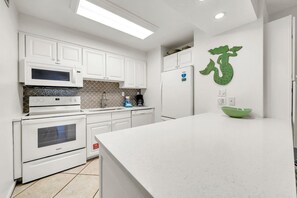 Apartment, Mehrere Betten (Jetty East 106B) | Eigene Küche