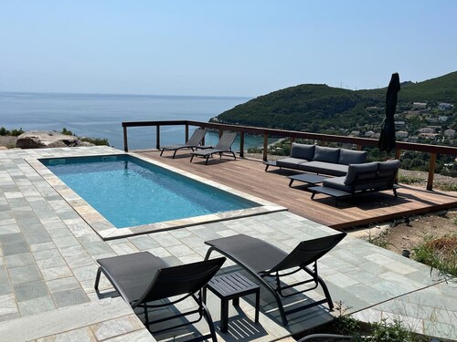 Villa A Roccia entre mer et montagne avec piscine privée
