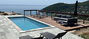 Villa A Roccia entre mer et montagne avec piscine privée