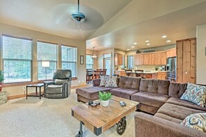 Tv, pejs, bordfodbold, bordtennisbord