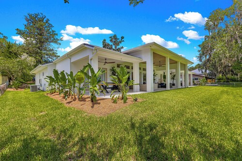 Float, Relax, Repeat - Brand New 6 BR, 4.5 BA Waterfront Home On Rainbow River