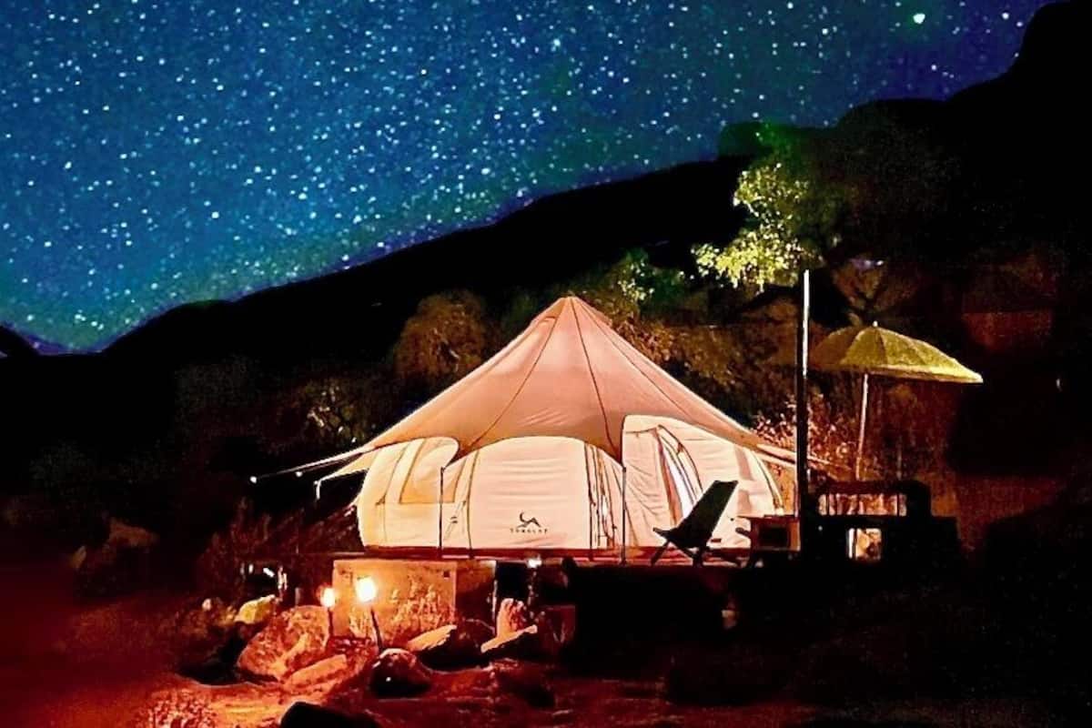 Ecstatic Tent, 1 Queen Bed, Firepit, Sauna, Gym, River View | Free WiFi, bed sheets