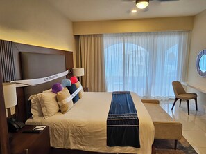 Bügeleisen/Bügelbrett, WLAN, Bettwäsche